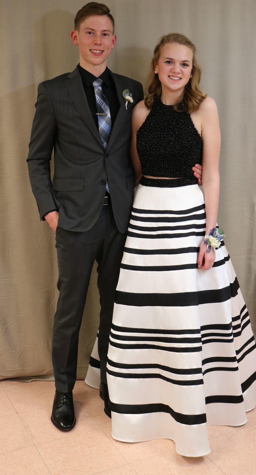 FCHS Prom March 60.JPG